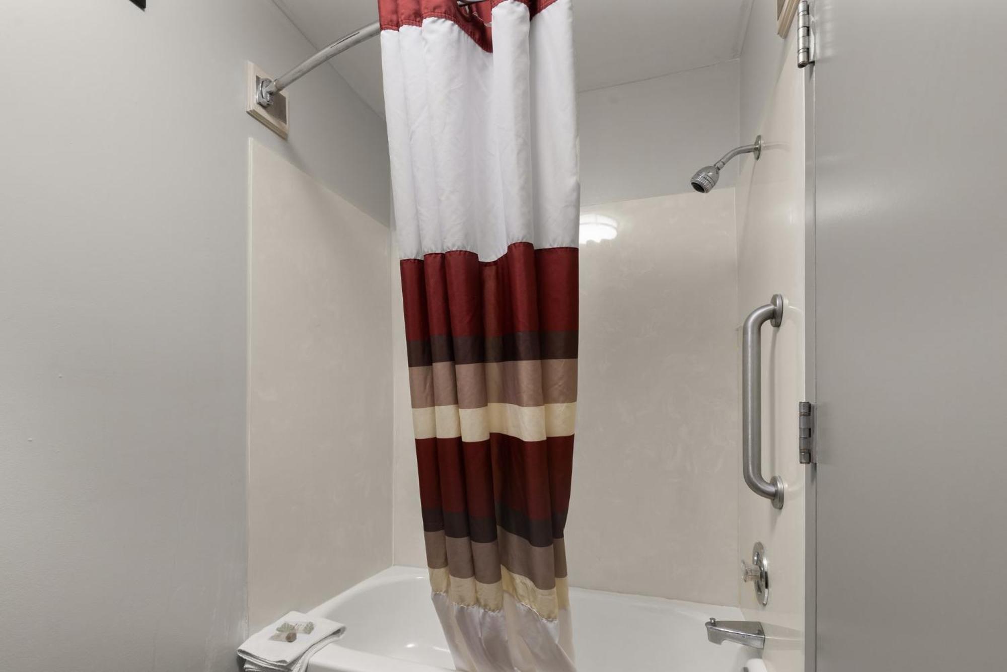 Red Roof Inn & Suites Savannah Airport Pooler Εξωτερικό φωτογραφία