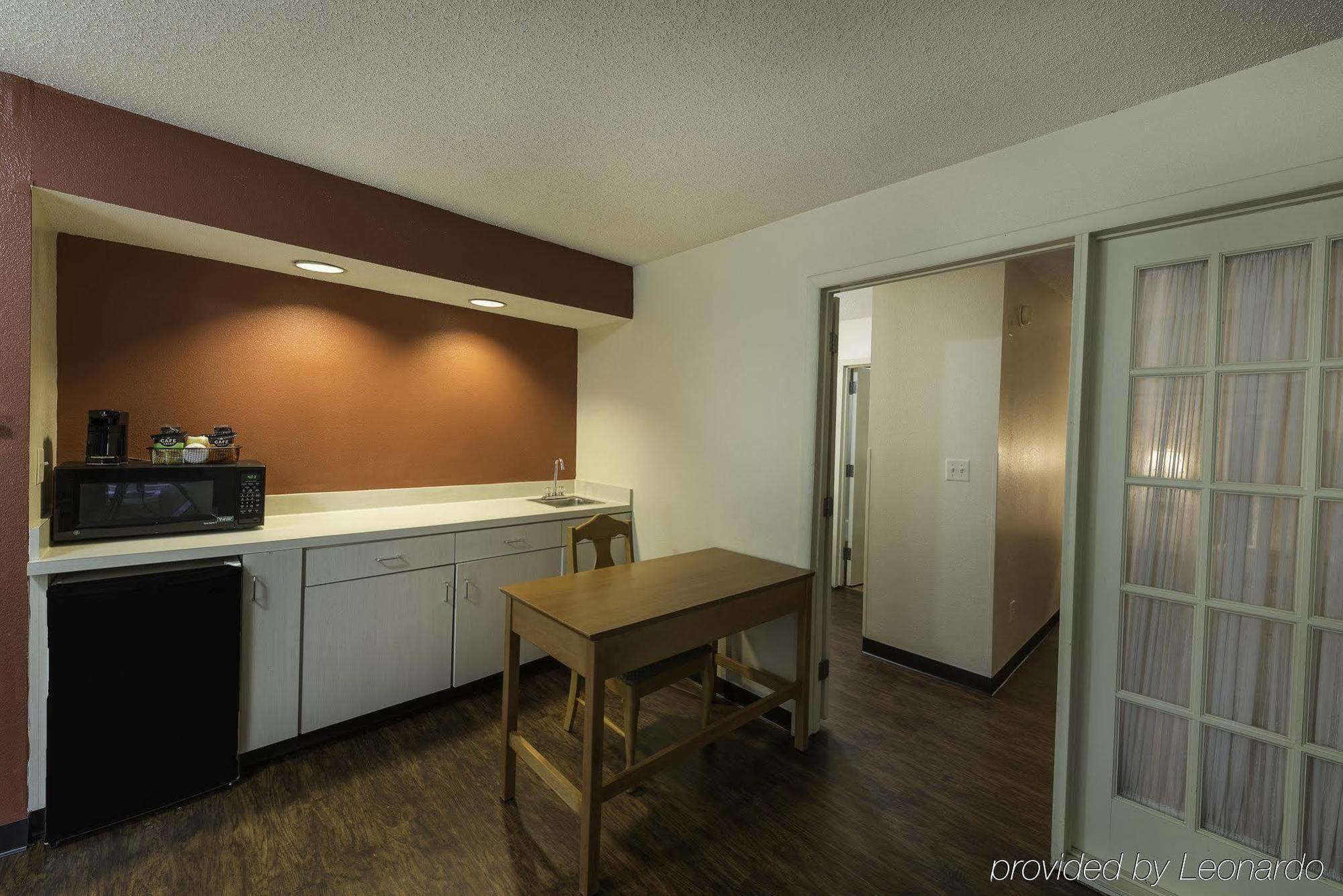 Red Roof Inn & Suites Savannah Airport Pooler Εξωτερικό φωτογραφία